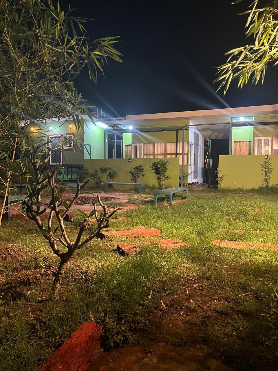 Resort with Swimming Pool Near Coimbatore